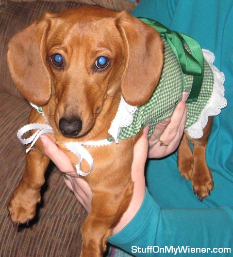 nadja-green Nadja in a green dress.